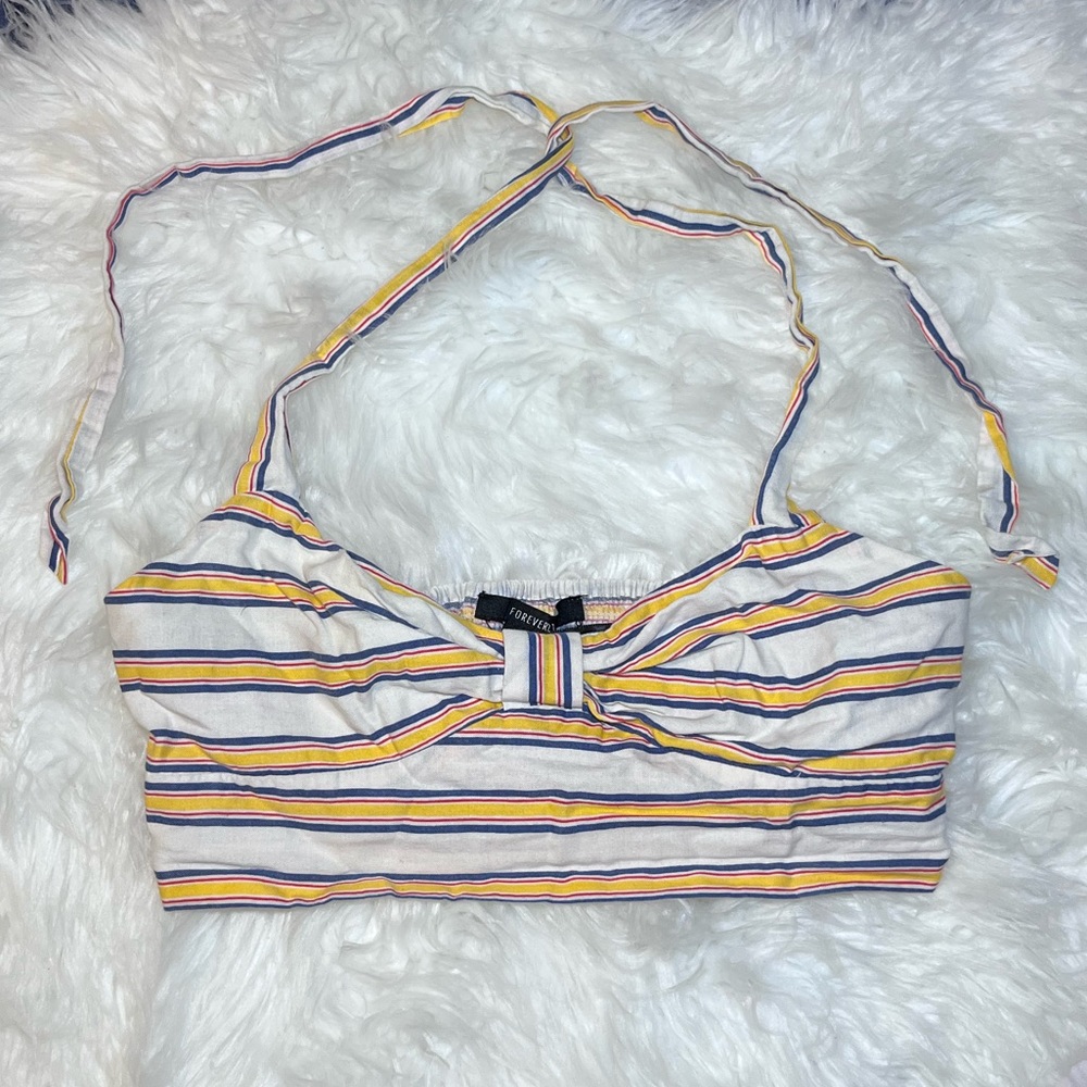 Crop top - Picture 3 of 3
